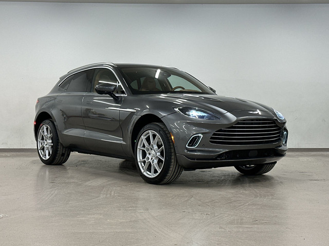 2022 Aston Martin DBX in Cars & Trucks in City of Montréal - Image 4