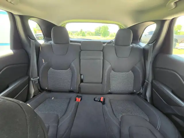 2019 Jeep Cherokee dans Autos et camions dans Ottawa - Image 27