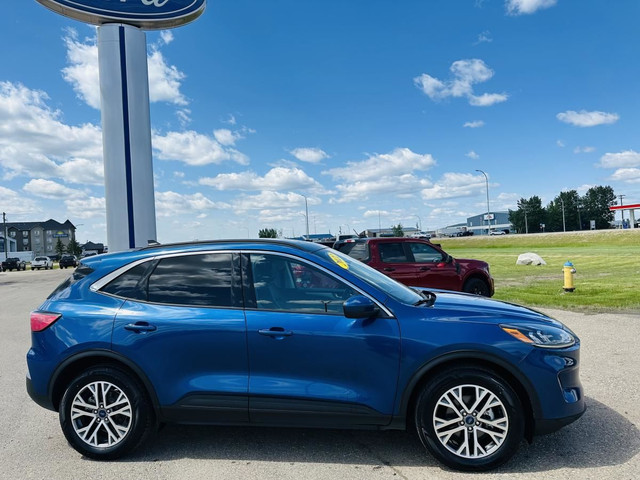 2022 Ford Escape SEL AWD LOADED! / TECH PKG! / LEATHER! / MOONRO in Cars & Trucks in Edmonton - Image 3