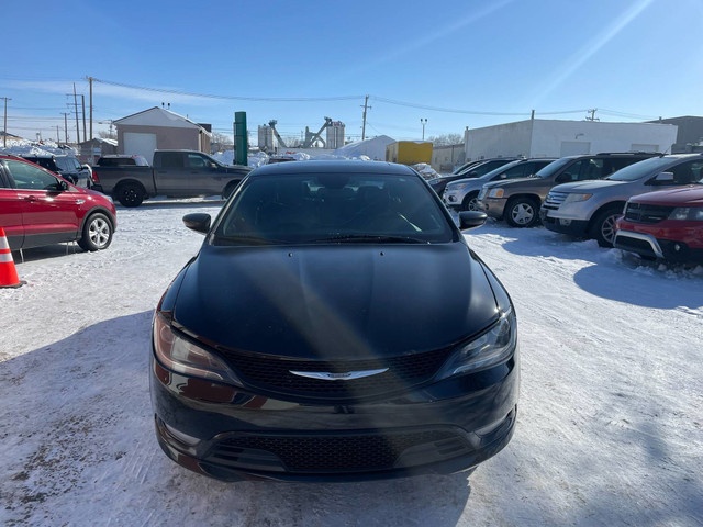 2016 Chrysler 200 in Cars & Trucks in Saskatoon - Image 3