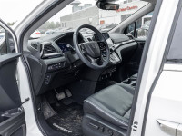 Get ready to explore new places in high-quality comfort with the 2023 Honda Odyssey Touring. Strivin... (image 7)