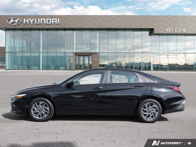 2024 Hyundai Elantra Preferred in Cars & Trucks in Mississauga / Peel Region - Image 2