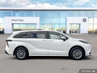 This Toyota Sienna delivers a Gas/Electric I-4 2.5 L/152 engine powering this Variable transmission.... (image 5)