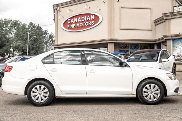 2013 Volkswagen Jetta TRENDLINE | CLEAN CARFAX | HEATED SEATS |  in Cars & Trucks in City of Toronto - Image 4