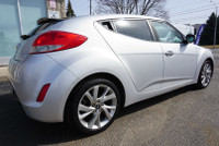 SAFETY INCLUDED 18 DETAILED SERVICE RECORDS LOCAL ONTARIO CAR LOW KMS Very Clean Hyundai Veloster 1.... (image 6)