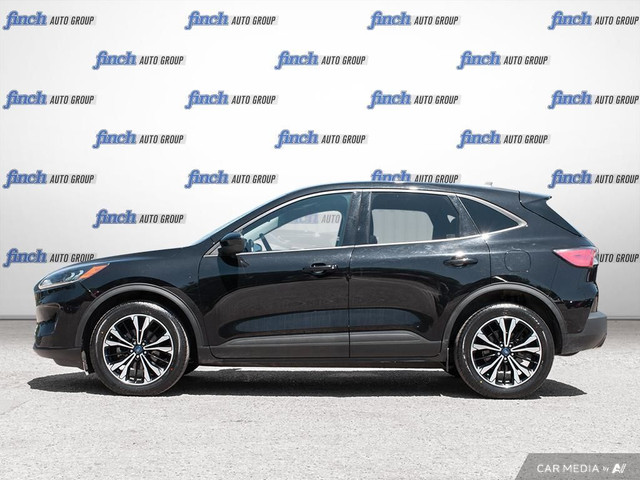 2022 Ford Escape SE 1.5L ECOBOOST ENGINE | SELECTABLE DRIVE M... in Cars & Trucks in London - Image 3