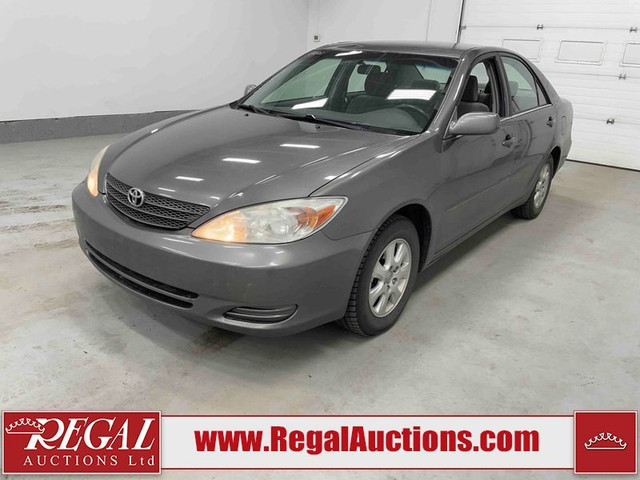2002 TOYOTA CAMRY LE in Cars & Trucks in Calgary - Image 2