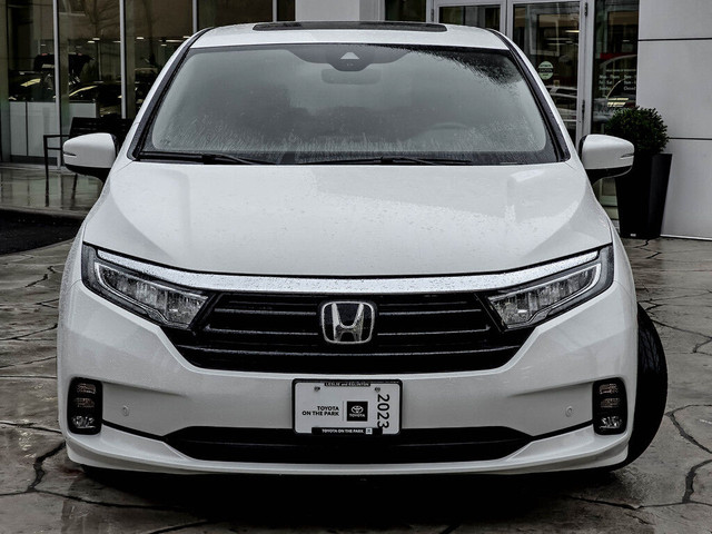  2023 Honda Odyssey Touring Auto in Cars & Trucks in City of Toronto - Image 3