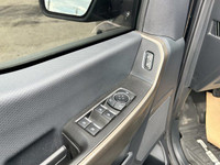 Recent Arrival! 4WD, 6 Speakers, 6 Black Running Boards, AM/FM radio: SiriusXM with 360L, Black Fron... (image 4)