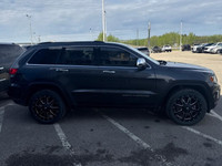 2016 Jeep Grand Cherokee Limited 4x4 – V6 | Leather | Power Sunroof | Granite Crystal MetallicLuxury... (image 6)