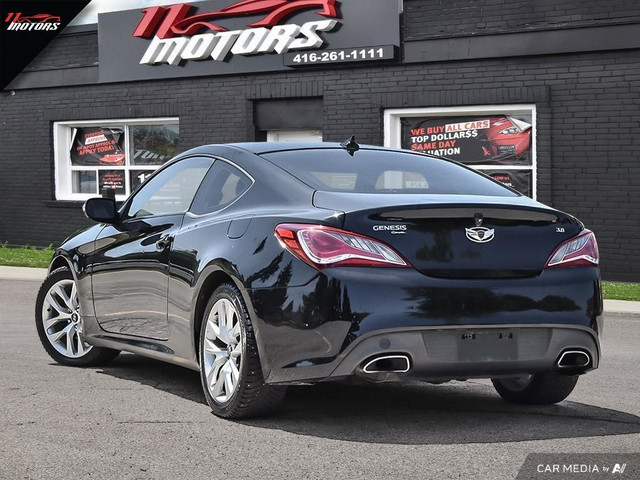 2015 Hyundai Genesis 2dr V6 Auto Premium | 3.8 | NO ACCIDENTS in Cars & Trucks in City of Toronto - Image 4