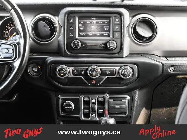 2019 Jeep WRANGLER UNLIMITED Sport 4x4 Back Up Camera Side Steps in Cars & Trucks in St. Catharines - Image 22