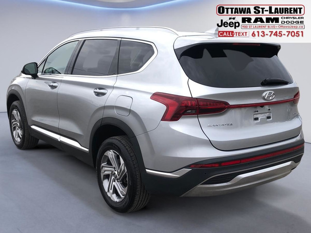 2023 Hyundai Santa Fe Preferred AWD 2.5L in Cars & Trucks in Ottawa - Image 4
