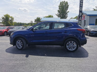 • Power_Steering • Power_Brakes • Power_Windows • Power_Mirrors • Power_Locks • Power_Sunroof • Keyl... (image 1)