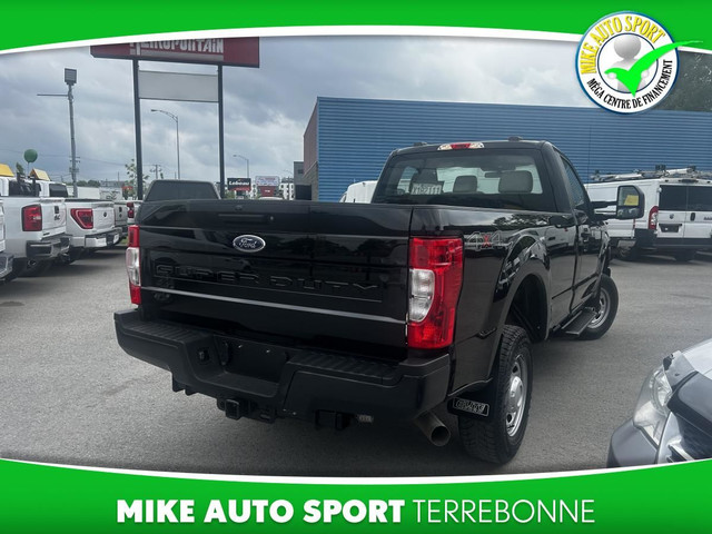 Ford Super Duty F-350 SRW XL cabine simple 4RM caisse de 8 pi 20 in Cars & Trucks in Laval / North Shore - Image 4