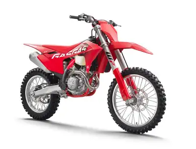 Save $3500 OR Finance as low as 0.99%/60 Months OAC!!!* SALE PRICE: $9998 + HST ($12,399 MSRP + $700...