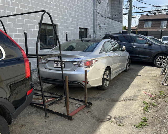 2011 Hyundai Sonata HEV w/Premium ***Moteur Sauté*** in Cars & Trucks in Laval / North Shore - Image 3