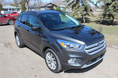 2019 Ford Escape SEL LEATHER SUNROOF AWD