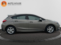 2017 CHEVROLET CRUZE LT HATCHBACK WITH 83245KMS. BACK UP CAMERA, BLUETOOTH, USB/AUX, HEATED SEATS, A... (image 6)