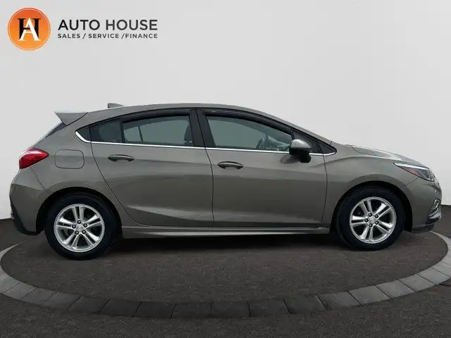 2017 Chevrolet Cruze LT | BACK UP CAM | HEATED SEATS | BLUETOOTH in Cars & Trucks in Calgary - Image 8