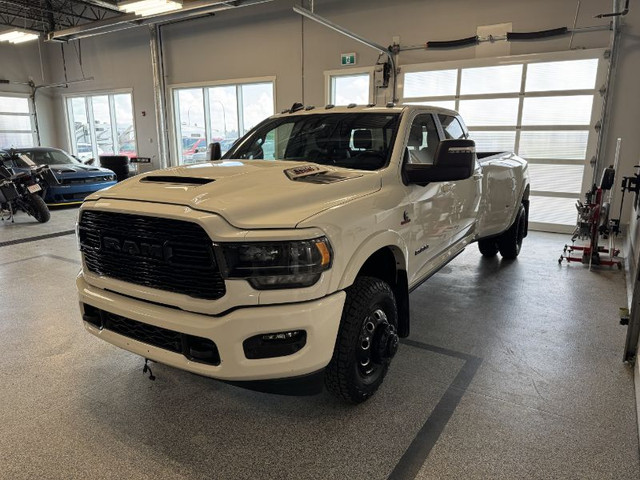 2023 RAM 3500 Limited in Cars & Trucks in Medicine Hat - Image 4