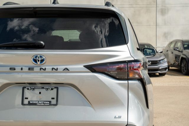 2025 Toyota Sienna LE in Cars & Trucks in Edmonton - Image 4