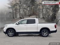 Engine: GAS V-6 3.5 L L/100Km City: 12.8 L/100Km Hwy: 9.9 Safety Equipment ABS And Driveline Tractio... (image 1)