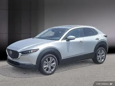 Le Mazda CX-30 GS AWD 2021 se distingue par son style raffiné et sa silhouette dynamique qui s'inscr...