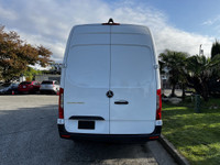 2022 Mercedes Benz Sprinter 2500 170in. $57,810 + $995 Processing fee = $58,805 Total obligation bef... (image 8)