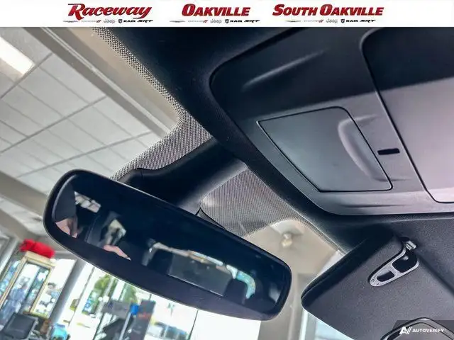 2025 Chrysler Pacifica Select in Cars & Trucks in Mississauga / Peel Region - Image 20