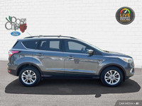 - HEATED CLOTH SEATS - SIRIUS SATELLITE RADIO - DUAL ZONE A/C KBB.com 10 Best Used Compact SUVs Unde... (image 6)