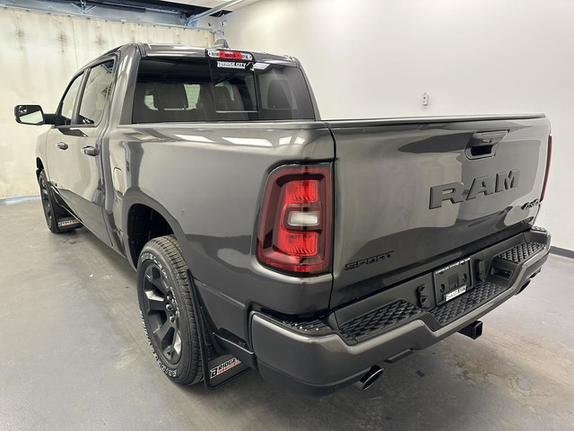 2025 RAM 1500 Sport - 3.92 Rear Axle in Cars & Trucks in Lethbridge - Image 4