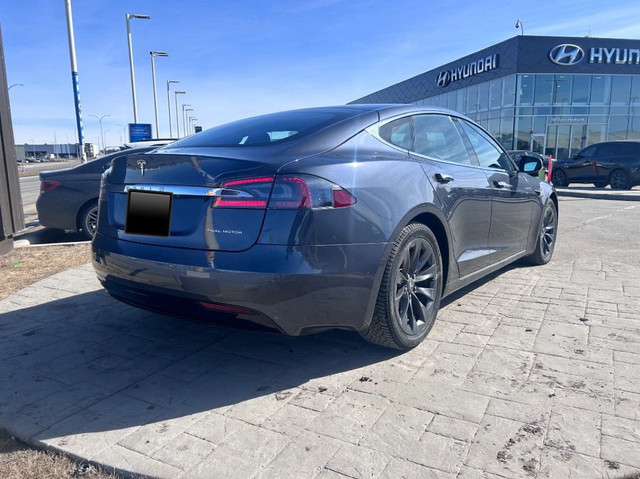 2019 Tesla Model S in Cars & Trucks in Calgary - Image 4
