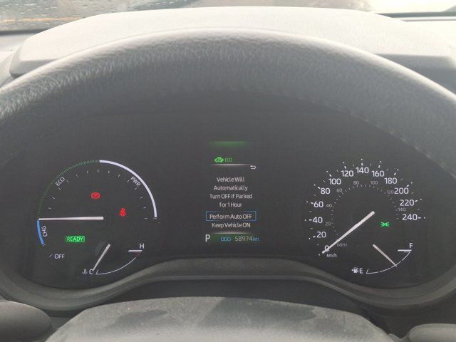 2024 Toyota Sienna LE | Radar Cruise | Power Sliding Doors in Cars & Trucks in Guelph - Image 3