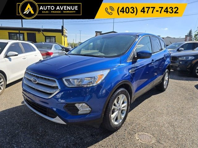 2017 Ford Escape SE - ALL WHEEL DRIVE, BLUETOOTH, BACKUP CAMERA, in Cars & Trucks in Calgary