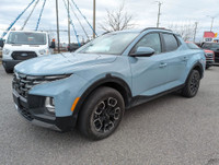 LOW KMS! SANTA CRUZ PREFERRED AWD! FULLY LOADED, APPLE CARPLAY/ANDROID AUTO, LEATHER INTERIOR, POWER... (image 3)
