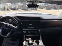 Beauty spec on this NEAR NEW 2025 GMC Sierra Denali.3.0L Diesel Finished in White Tricoate + 22" Hig... (image 8)