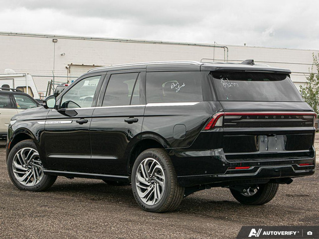 2025 Lincoln Navigator Reserve in Cars & Trucks in Edmonton - Image 4