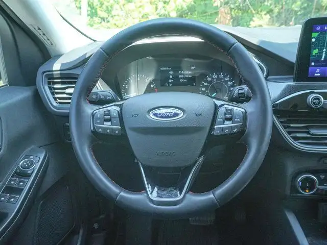 2022 Ford Escape SEL- Pano Roof - Heated Seats - AWD in Cars & Trucks in Barrie - Image 15