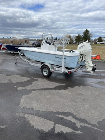 2022 Savannah Boats 190 IS in Powerboats & Motorboats in Moncton - Image 2