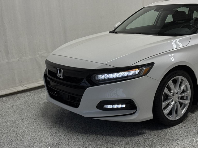 2018 Honda Accord Sedan Touring - Remote Start, NAV, Backup Came in Cars & Trucks in Strathcona County - Image 4