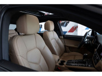 2020 Porsche Macan AWD 7-Speed Porsche Doppelkupplung (PDK) 2.0L I4 Turbocharged EXTERIOR - JET BLAC... (image 9)
