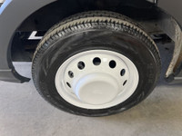 FORD TRANSIT 350 CUBE 14 PIEDS 2017 AVEC DECKCAMION EN PARFAITE CONDITION ET VIENT AVEC UNE GARANTIE... (image 7)