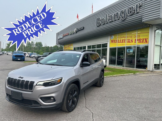 2022 Jeep Cherokee Altitude in Cars & Trucks in Ottawa