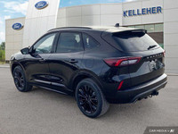 This Ford Escape has a dependable Gas/Electric I-4 2.5 L/152 engine powering this Variable transmiss... (image 2)