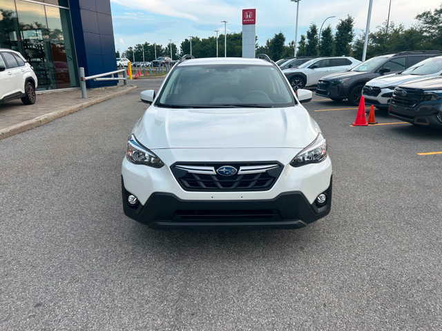 2023 Subaru Crosstrek Touring | Sièges Chauff | Carplay | Caméra in Cars & Trucks in City of Montréal - Image 2