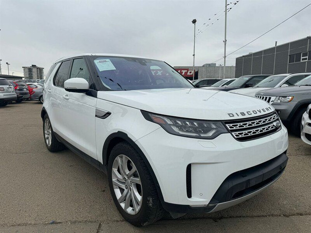 2017 Land Rover Discovery HSE in Cars & Trucks in Edmonton - Image 3