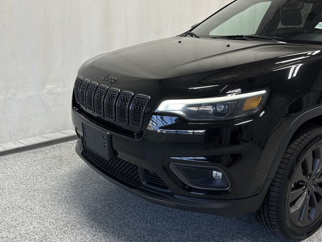 2021 Jeep Cherokee 80th Anniversary 4x4 - Remote Start, Auto Sta in Cars & Trucks in Strathcona County - Image 4