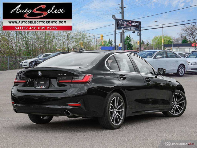 2020 BMW 330i xDrive AWD - Apple Carplay - Backup Camera - Cl... in Cars & Trucks in City of Toronto - Image 4