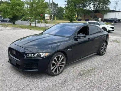 2017 Jaguar XE 35t R-SPORT AWD - AUTOMATIQUE - SYSTÈME DE NAVIGATION - INTÉRIEUR EN CUIR - TOIT OUVR...